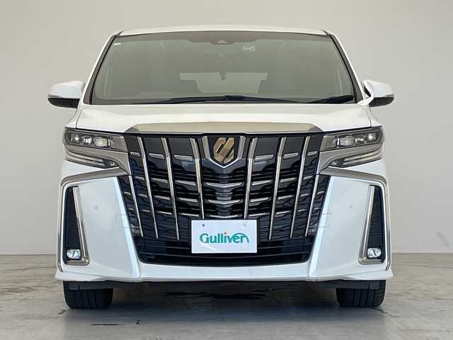 トヨタ アルファード S タイプゴールド 愛知県 2020(令2)年 4.5万km ホワイトパールクリスタルシャイン １２型フリップダウンモニター/三眼LEDヘッドライト/純正9型ディズプレイオーディオ　ナビ機能あり/両側パワースライドドア/レーダークルーズコントロール/バックカメラ/電動リアゲート/コーナーセンサー/純正アルミホイール/オートマチックハイビーム/衝突軽減システム/フルセグ/CD/DVD/Bluetooth/ドライブレコーダー/ETC/ステアリングスイッチ/スマートキー/プッシュスタート