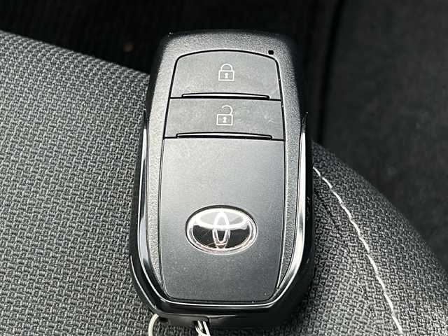 トヨタ プリウス G 福島県 2023(令5)年 5万km アティチュードブラックマイカ 4WD 寒冷地仕様 純正ナビ フルセグTV Bluetooth バックカメラ トヨタセーフティセンス 前席シートヒーター レーダークルーズ クリアランスソナー LEDヘッドライト スマートキー