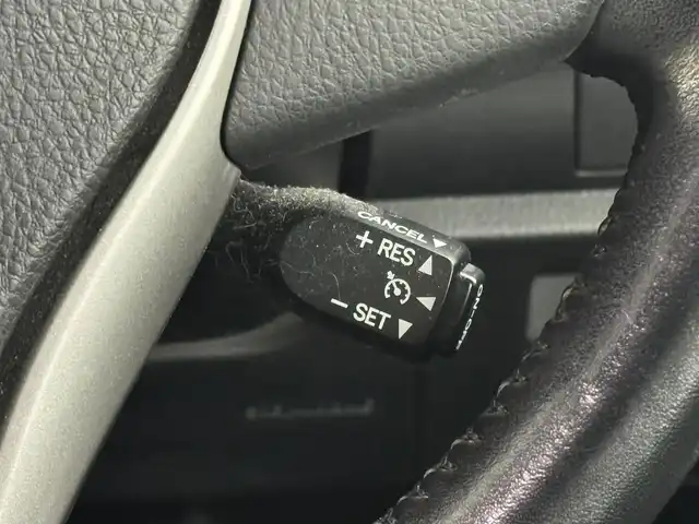 トヨタ ヴォクシー ZS 煌 三重県 2018(平30)年 5.9万km イナズマスパーキングブラックガラスフレーク ガソリン/FF/MTモード付インパネCVT/純正 10インチナビ NSZN-Z66T/（AM/FM/CD/DVD/TV/SD/SDREC/Bluetooth/USB/HDMI）/バックガイドモニター/両側パワースライドドア/ドライブレコーダー 前後/ビルトイン ETC/Toyota Safety Sense/・プリクラッシュセーフティ［PCS］/・レーンディパーチャーアラート［LDA］/・オートハイビーム［AHB］/・クリアランスソナー/・パーキングサポートブレーキ（静止物）/・横滑り防止装置［TRC］/など/装備/・クルーズコントロール/・左右独立温度調整＆後席独立調整オートエアコン/・オートライト/・LED ヘッドランプ＆フロントフォグランプ/・ステアリングスイッチ/・プッシュスタート/・充電用USBジャックx2/・純正16inAW/・保/取/ナビ取/・スマートキーx2/など