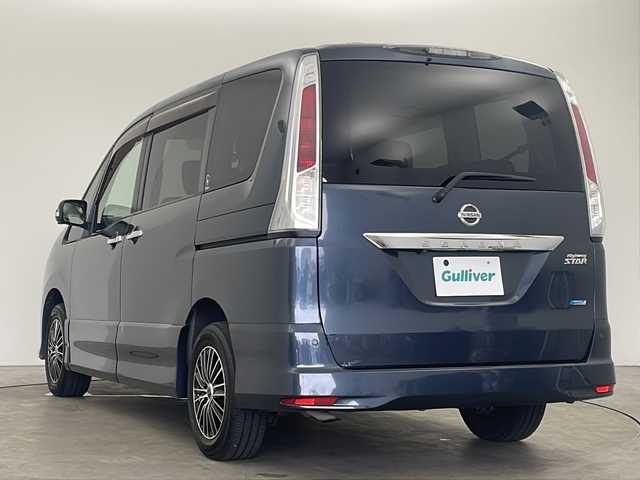 日産 セレナ ハイウェイスター 秋田県 2011(平23)年 5.7万km スチールブルー ４WD/純正ナビ【AM/FM/AUX/CD】　/両側パワースライドドア　/ＥＴＣ　/全方位カメラ　/純正エンジンスターター　/保証書　/取扱説明書　/フルセグＴＶ　/クルーズコントロール　/横滑り防止装置　/アイドリングストップ　/オートライト　/スマートキー/プッシュスタート /革巻きステアリング/電格ミラー/ECO MODE/ステアリングリモコン/サイドバイザー /リアサンシェード /フォグライト /ウィンカーミラー /社外AW