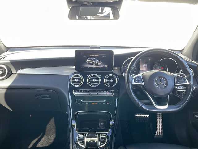 メルセデス・ベンツ ＧＬＣ２２０ d 4マチックスポーツ 本革 福岡県 2019(平31)年 4.5万km 黒 純正メーカーオプションナビ/(AM/FM/CD/DVD/SD/USB/BT/フルセグ)/Burmesterサウンドシステム/サンルーフ/ワンオーナー/バック＋フロント＋全方位カメラ/レーダークルーズコントロール/ヘッドアップディスプレイ/ブラインドスポットモニター/純正19インチアルミホイール/レザーシート/D+N席パワーシート/D+N席メモリーシート/全席シートヒーター/電動リアゲート/純正フロアマット/フォグランプ/スペアキー/ETC/4WD/MT付きAT