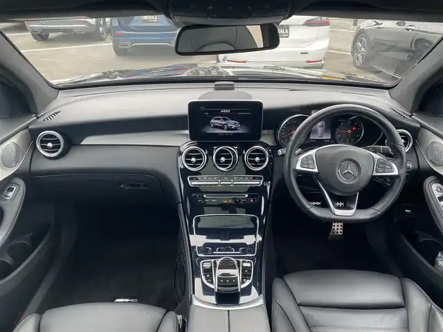 メルセデス・ベンツ ＧＬＣ２２０ d 4マチックスポーツ 本革 福岡県 2019(平31)年 4.5万km オブシディアンブラック ・1オーナー/・サンルーフ/・アダプティブクルーズコントロール/・純正ナビ/Bluetooth/USB/・全方位カメラ/・黒革シート/シートヒーター/・フルセグ/・ETC/・純正19AW/・LEDライト/・取扱説明書/・スペアキー