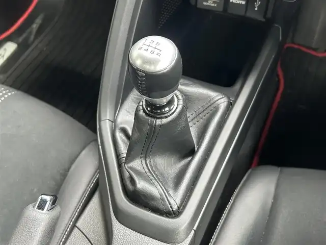ホンダ Ｓ６６０ α 静岡県 2016(平28)年 6.6万km プレミアムスターホワイトP 純正メモリナビ/フルセグTV/ターボ車/バックカメラ/プッシュスタート/ETC/横滑り防止装置/オートライト/タルガトップ式ルーフ/エアバッグ/純正フロアマット/純正16AW