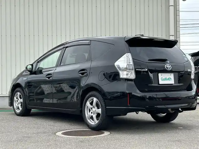 トヨタ プリウス α S ツーリングセレクション 富山県 2013(平25)年 6.9万km ブラック ナビ/Bluetooth/フルセグTV/バックカメラ/ETC/LEDヘッドランプ/フォグランプ/ヘッドランプクリーナー/ウィンカーミラー/ドアバイザー/プッシュスタート/スマートキー/スペアキー/社外AW/スタッドレスタイヤ/革巻きステアリング/保証書