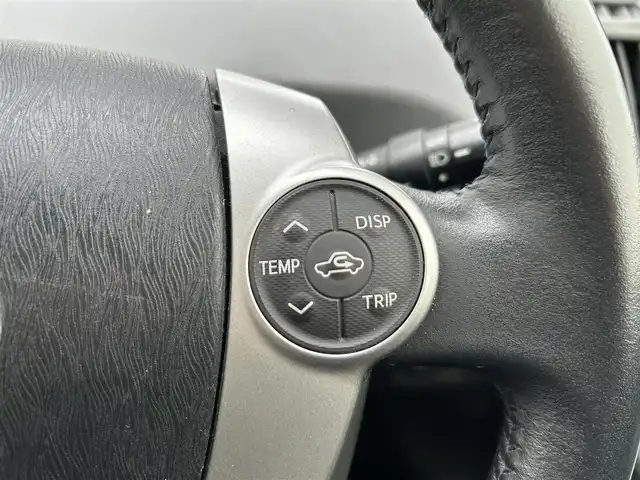 トヨタ プリウス α S ツーリングセレクション 富山県 2013(平25)年 6.9万km ブラック ナビ/Bluetooth/フルセグTV/バックカメラ/ETC/LEDヘッドランプ/フォグランプ/ヘッドランプクリーナー/ウィンカーミラー/ドアバイザー/プッシュスタート/スマートキー/スペアキー/社外AW/スタッドレスタイヤ/革巻きステアリング/保証書