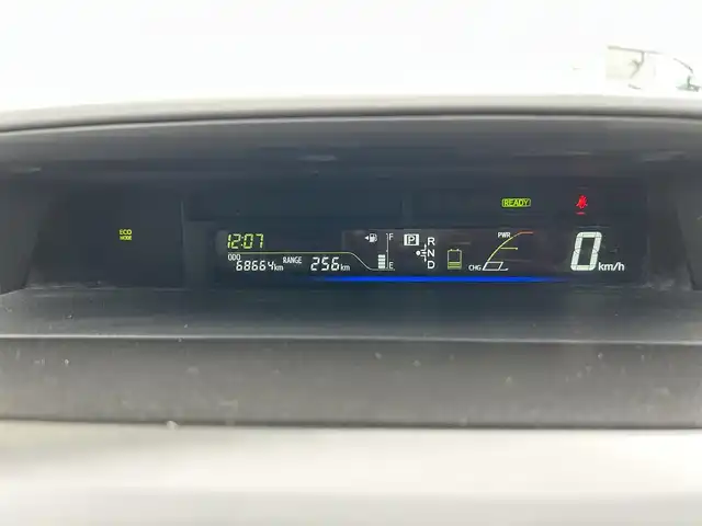 トヨタ プリウス α S ツーリングセレクション 富山県 2013(平25)年 6.9万km ブラック ナビ/Bluetooth/フルセグTV/バックカメラ/ETC/LEDヘッドランプ/フォグランプ/ヘッドランプクリーナー/ウィンカーミラー/ドアバイザー/プッシュスタート/スマートキー/スペアキー/社外AW/スタッドレスタイヤ/革巻きステアリング/保証書