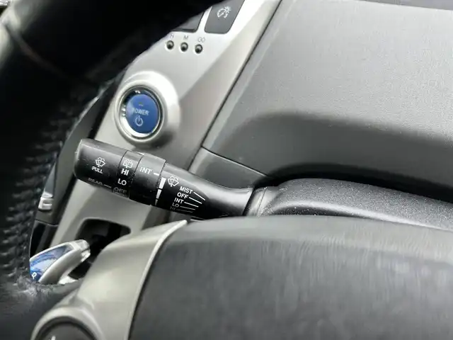 トヨタ プリウス α S ツーリングセレクション 富山県 2013(平25)年 6.9万km ブラック ナビ/Bluetooth/フルセグTV/バックカメラ/ETC/LEDヘッドランプ/フォグランプ/ヘッドランプクリーナー/ウィンカーミラー/ドアバイザー/プッシュスタート/スマートキー/スペアキー/社外AW/スタッドレスタイヤ/革巻きステアリング/保証書