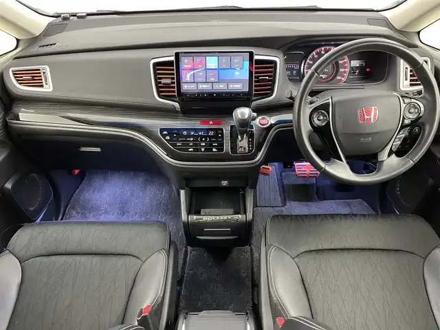 ホンダ オデッセイ アブソルート・EXホンダセンジング 大阪府 2016(平28)年 6.3万km ホワイトオーキッドパール ホンダセンシング/　・衝突軽減ブレーキ/　・誤発進抑制機能/　・アダプティブクルーズコントロール/　・車線維持支援システム/フリップダウンモニター/社外メモリナビ/　　BT/フルセグTV/バックカメラ/両側パワースライドドア/LEDオートライト/フォグランプ/合皮ハーフレザーシート/パワーシート/社外18インチアルミホイール/パドルシフト/アイドリングストップ/スマートキー/ビルトインETC