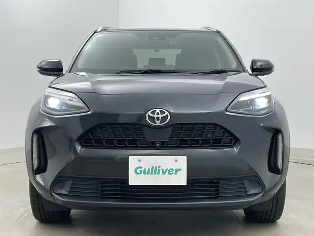 トヨタ ヤリスクロス Z 岡山県 2021(令3)年 2.1万km ブラックマイカ 純正８インチディスプレイオーディオ　/【BT/USB/フルセグ/Carplay】/パノラミックビューモニター/TVキャンセラー/ビルトインＥＴＣ　/シートヒーター　前席/ＬＥＤヘッドライト　/レーダークルーズコントロール　/ドライブレコーダー　前後/ブラインドスポットモニター　/コーナーセンサー　前後　/パワーシート　運転席/スペアキー×1/禁煙車/オートハイビーム/オートブレーキホールド/純正フロアマット/踏み間違い防止/ドアバイザー/新車保証書