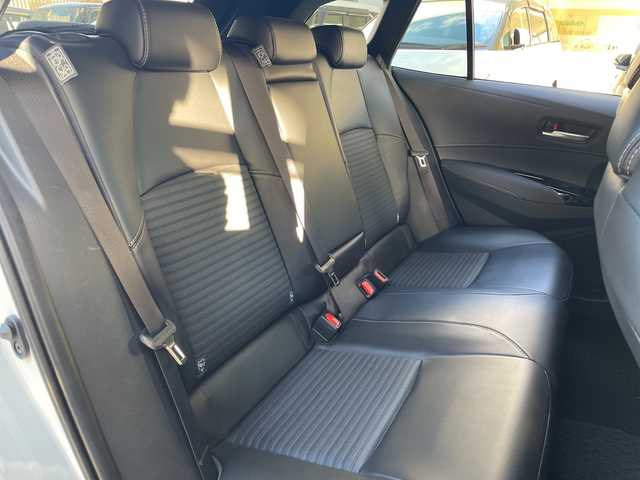 トヨタ カローラツーリング ハイブリッド ダブルバイビー 福岡県 2023(令5)年 3万km プラチナホワイトパールマイカ 純正ナビ/Bluetooth/TVフルセグ/ETC2.0/Wi-Fi/ドラレコ/オートライト/ステアリングヒーター/横滑り/フォグランプ/クルーズコントロール/ハンズフリー/電動格納ミラー/シートヒーター（D・N)/DRIVEMODE/純正フロアマット/保証書/取扱説明書/スペアキー×１