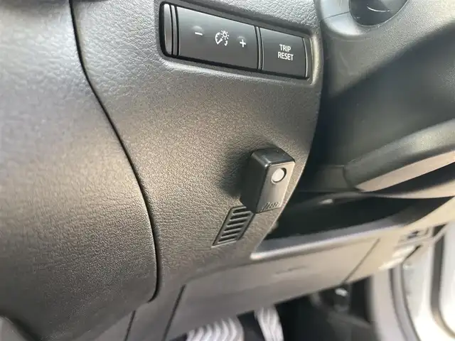 日産 オーラ 富山県 2023(令5)年 8.3万km ピュアホワイトパール アラウンドビューモニター／/純正８インチナビ／/フルセグＴＶ／/Ｂｌｕｅｔｏｏｔｈ／/プロパイロット／/ＢＯＳＥサウンド／/シートヒーター／/ステアリングヒーター／/ビルトインＥＴＣ２．０／/置くだけ充電／/純正ドラレコ/LEDオートライト/ステアスイッチ