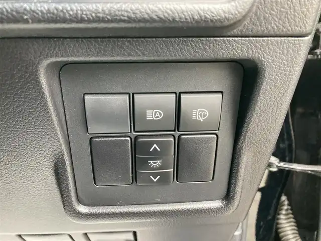 トヨタ ランドクルーザー プラド TX Lパッケージ 富山県 2019(平31)年 3万km ブラック 4WD/ムーンルーフ/ブラックルーフレール/クリアランスソナー/バックソナー/純正19インチアルミホイール/アルパインナビ/アルパイン後席フリップダウンモニター/バックモニター/ビルトインETC/ドライブレコーダー/レーダークルーズコントロール/セーフティセンス/・衝突被害軽減ブレーキ/・車線逸脱警報/・オートマチックハイビーム/LEDヘッドランプ/LEDフロントフォグランプ/革巻きステアリング/ブラック革シート/前席パワーシート/前席シートヒーター/ベンチレーション/スマートキー/プッシュエンジンスタート/禁煙車