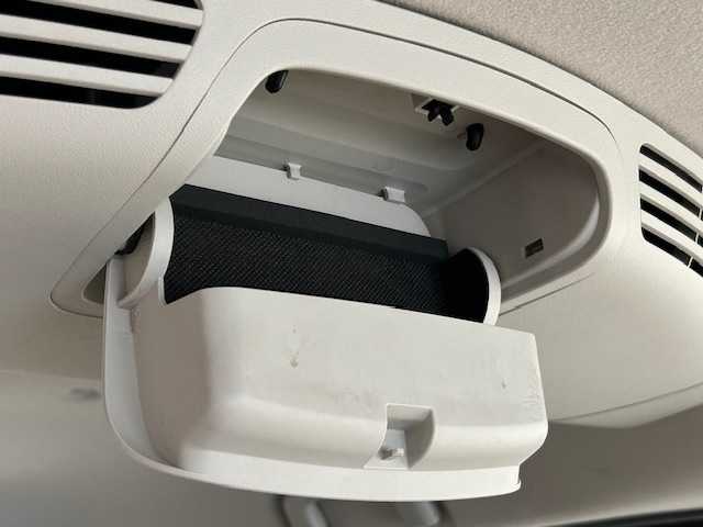 日産 デイズ ルークス X 宮城県 2015(平27)年 5.8万km クールシルバー エマージョンブレーキ/衝突軽減システム/横滑り防止装置/純正ナビ/・フルセグTV/CD/DVD/・ETC/・全方位カメラ（ミラー型）/デジタルインナーミラー/アイドリングストップ/プッシュスタート/・スマートキー/パワースライドドア（両側）/ハロゲンライト/純正フロアマット