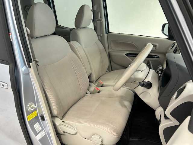 日産 デイズ ルークス X 宮城県 2015(平27)年 5.8万km クールシルバー エマージョンブレーキ/衝突軽減システム/横滑り防止装置/純正ナビ/・フルセグTV/CD/DVD/・ETC/・全方位カメラ（ミラー型）/デジタルインナーミラー/アイドリングストップ/プッシュスタート/・スマートキー/パワースライドドア（両側）/ハロゲンライト/純正フロアマット