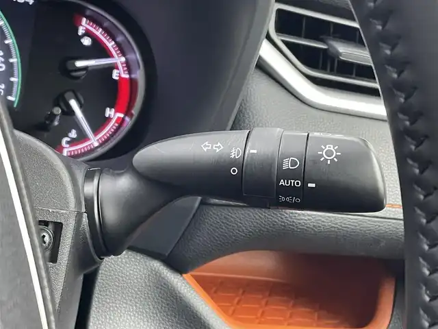 トヨタ ＲＡＶ４ アドベンチャー 埼玉県 2022(令4)年 2.3万km アーバンカーキ ＪＡＯＳエアロ　ムーンルーフ　ＡＬＰＩＮＥ９インチナビ　バックカメラ　ＢＳＭ　ビルトインＥＴＣ２．０　前後ドラレコ　レーダークルーズ　ステアリングヒーター　シートヒーター　ベンチレーション　ＨＤＭＩ