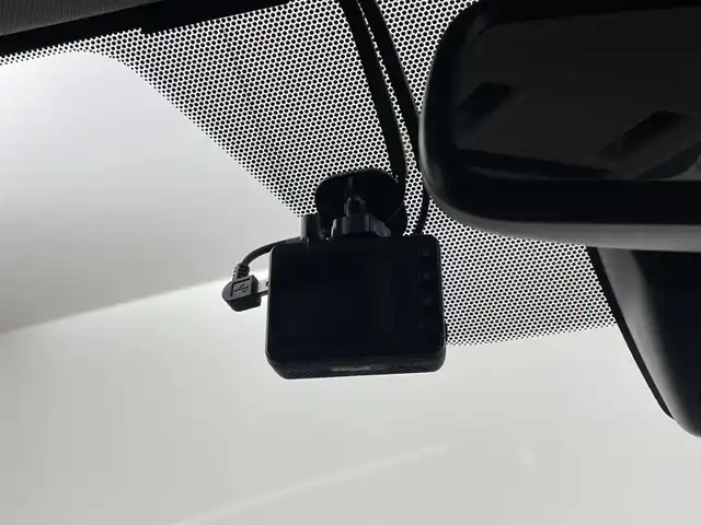 トヨタ ＲＡＶ４ アドベンチャー 埼玉県 2022(令4)年 2.3万km アーバンカーキ ＪＡＯＳエアロ　ムーンルーフ　ＡＬＰＩＮＥ９インチナビ　バックカメラ　ＢＳＭ　ビルトインＥＴＣ２．０　前後ドラレコ　レーダークルーズ　ステアリングヒーター　シートヒーター　ベンチレーション　ＨＤＭＩ