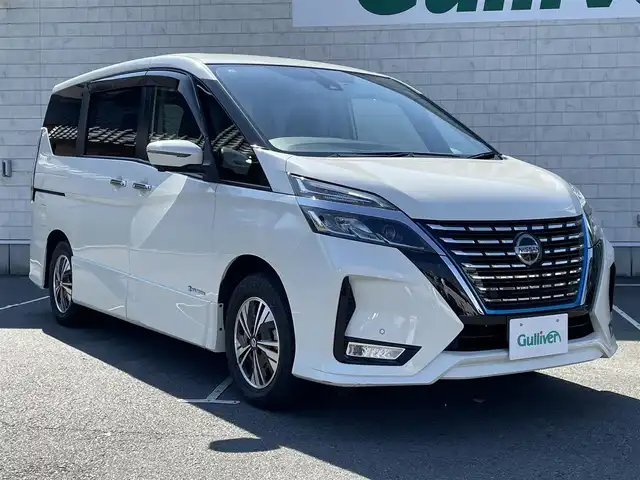 日産 セレナ e－パワー ハイウェイスター V 静岡県 2020(令2)年 5.3万km ブリリアントホワイトパール 純正１０インチナビ・ＢＤ　ＤＶＤ再生・Ｂｌｕｅｔｏｏｔｈ・全方位カメラ・ＥＴＣ・ハンズフリー両側パワースライドドア・プロパイロット・ドラレコ前後・デジタルインナーミラー・オートホールド・ＬＥＤライト