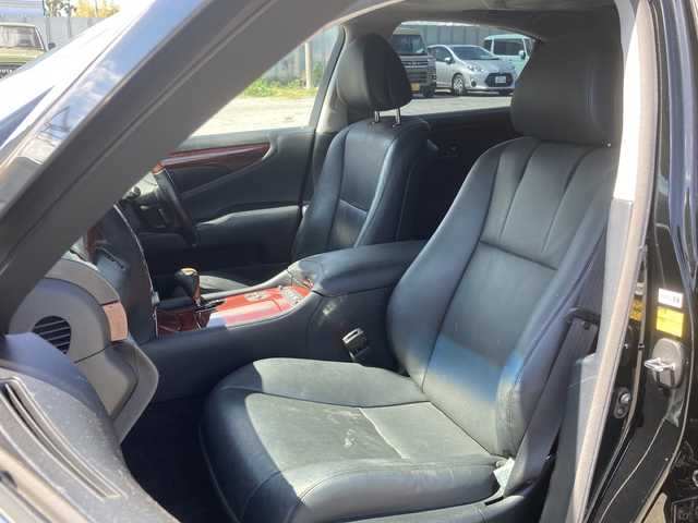レクサス ＬＳ 460 バージョンU Iパッケージ 埼玉県 2007(平19)年 12.2万km ブラック 外部検査実施済み/純正HDDナビ/(DVD/BD/フルセグTV/MSV)/バックカメラ/ETC/フリップダウンモニター/レザーシート/前席パワーシート/全席シートヒーター/全席エアシート/パワーバックドア/横滑り防止機能/純正18インチアルミホイール/スマートキー/HIDヘッドライト/カーテンエアバッグ/クルーズコントロール