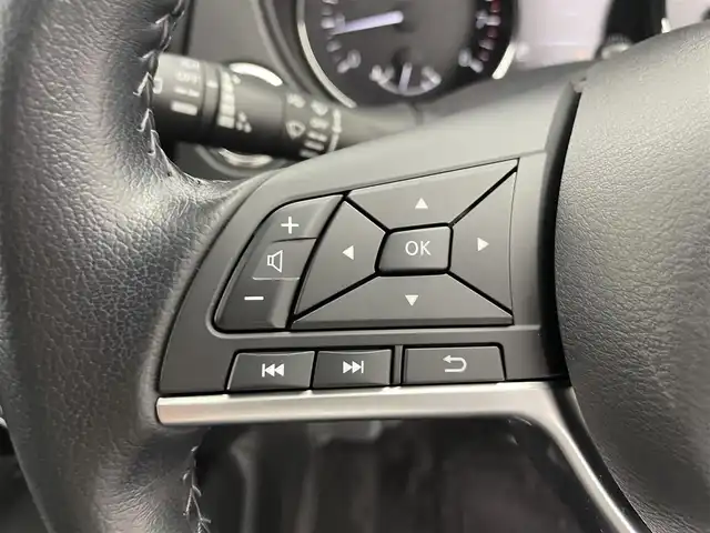 日産 エクストレイル 20Xi 富山県 2020(令2)年 2万km ダイヤモンドブラック 4WD/純正ナビ（CD DVD ブルーレイ）/360度カメラ/前後コーナーセンサー/プロパイロット/ACC/エマージェンシーブレーキ/車線警告と制御/後側方車両検知警報/ドラレコ（DJ4-D）/パワーバックドア/レザー調シート/前後席シートヒーター /デジタルインナーミラー/スマートキー＋プッシュスタート/フォグ/純正マット/スペアキー