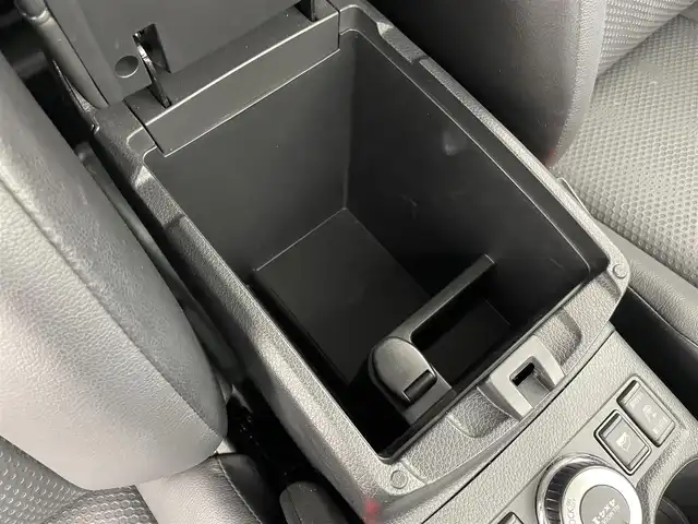日産 エクストレイル 20Xi 富山県 2020(令2)年 2万km ダイヤモンドブラック 4WD/純正ナビ（CD DVD ブルーレイ）/360度カメラ/前後コーナーセンサー/プロパイロット/ACC/エマージェンシーブレーキ/車線警告と制御/後側方車両検知警報/ドラレコ（DJ4-D）/パワーバックドア/レザー調シート/前後席シートヒーター /デジタルインナーミラー/スマートキー＋プッシュスタート/フォグ/純正マット/スペアキー