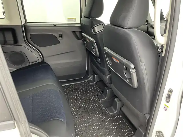 日産 ルークス 埼玉県 2020(令2)年 2.4万km ホワイトパール 純正ナビ　MM318D-W/バックカメラ/アラウンドビューモニター/プロパイロット/車線逸脱警報/先行車発進お知らせ機能/標識認識機能/クリアランスソナー/衝突軽減ブレーキ/アイドリングストップ/プッシュスタート/ステアリングリモコン/電子パーキングシステム/オートブレーキホールド/フロントフォグランプ/ウィンカーミラー/純正ドアバイザー/純正フロアマット/純正15インチアルミホイール