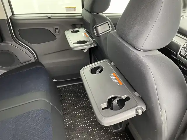 日産 ルークス 埼玉県 2020(令2)年 2.4万km ホワイトパール 純正ナビ　MM318D-W/バックカメラ/アラウンドビューモニター/プロパイロット/車線逸脱警報/先行車発進お知らせ機能/標識認識機能/クリアランスソナー/衝突軽減ブレーキ/アイドリングストップ/プッシュスタート/ステアリングリモコン/電子パーキングシステム/オートブレーキホールド/フロントフォグランプ/ウィンカーミラー/純正ドアバイザー/純正フロアマット/純正15インチアルミホイール