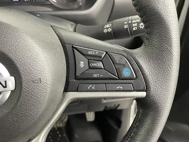 日産 ルークス 埼玉県 2020(令2)年 2.4万km ホワイトパール 純正ナビ　MM318D-W/バックカメラ/アラウンドビューモニター/プロパイロット/車線逸脱警報/先行車発進お知らせ機能/標識認識機能/クリアランスソナー/衝突軽減ブレーキ/アイドリングストップ/プッシュスタート/ステアリングリモコン/電子パーキングシステム/オートブレーキホールド/フロントフォグランプ/ウィンカーミラー/純正ドアバイザー/純正フロアマット/純正15インチアルミホイール