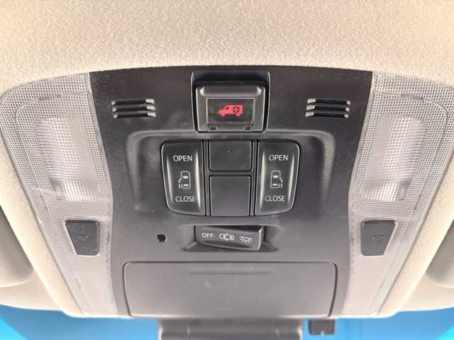 トヨタ ヴェルファイア Z 兵庫県 2018(平30)年 6.1万km ブラック アルパインナビ/（CD、DVD、AM、FM、BT、フルセグTV）/アルパイン製フリップダウンモニター/両側パワースライドドア/ビルトインETC/バックカメラ/レザー調シートカバー/追従式クルーズコントロール/電子パーキングブレーキ/オートホールド/LKA/PCS/社外フロアマット/オートライト/オートハイビーム