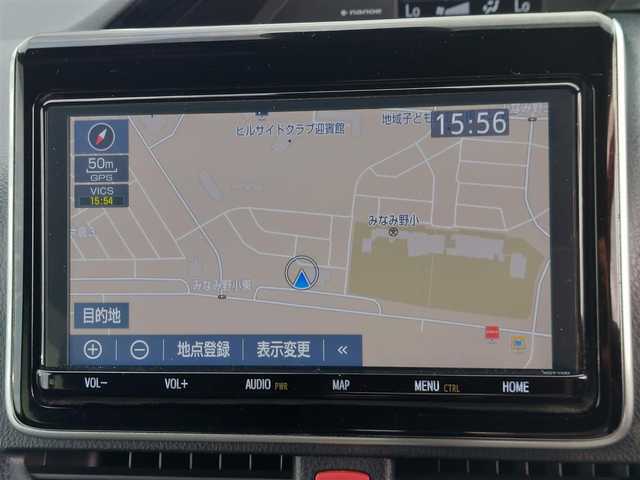 トヨタ エスクァイア Gi 東京都 2019(平31)年 3.2万km ホワイトパールクリスタルシャイン 純正9インチナビ(NSZT-Y68T)/【AM/FM/TV/DISC/SD/BT/USB/HDMI】/12.1型後席ディスプレイ/モデリスタエアロ/バックカメラ/ビルトインETC2.0/両側電動スライドドア/クルーズコントロール/LEDヘッドライト/フォグランプ/シートヒーター/純正グリル・ステアリング車載
