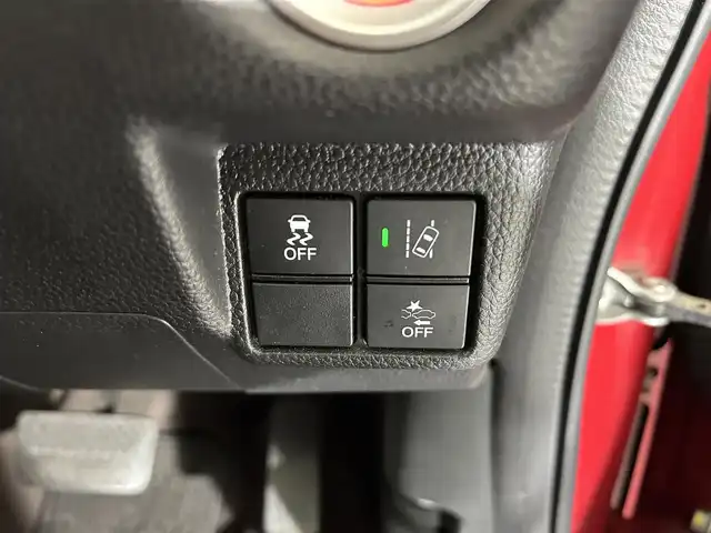 ホンダ Ｎ ＢＯＸ カスタム G L ホンダセンシング 佐賀県 2018(平30)年 3.7万km ミラノレッド 社外７型ナビ/（TV/CD/DVD/Bluetooth/SD/AM/FM）/衝突被害軽減ブレーキ/バックカメラ/レーンキープアシスト/コーナーセンサー/片側パワースライドドア/追従型クルーズコントロール/純正14アルミホイール/ＬＥＤヘッドライト/オートライト/フォグライト/ビルトインＥＴＣ/エンジンスターター/ハンズフリー/ステアリングリモコン/オートエアコン/プラズマクラスター/ドアバイザー/盗難防止装置/横滑り防止装置