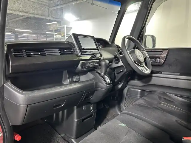 ホンダ Ｎ ＢＯＸ カスタム G L ホンダセンシング 佐賀県 2018(平30)年 3.7万km ミラノレッド 社外７型ナビ/（TV/CD/DVD/Bluetooth/SD/AM/FM）/衝突被害軽減ブレーキ/バックカメラ/レーンキープアシスト/コーナーセンサー/片側パワースライドドア/追従型クルーズコントロール/純正14アルミホイール/ＬＥＤヘッドライト/オートライト/フォグライト/ビルトインＥＴＣ/エンジンスターター/ハンズフリー/ステアリングリモコン/オートエアコン/プラズマクラスター/ドアバイザー/盗難防止装置/横滑り防止装置