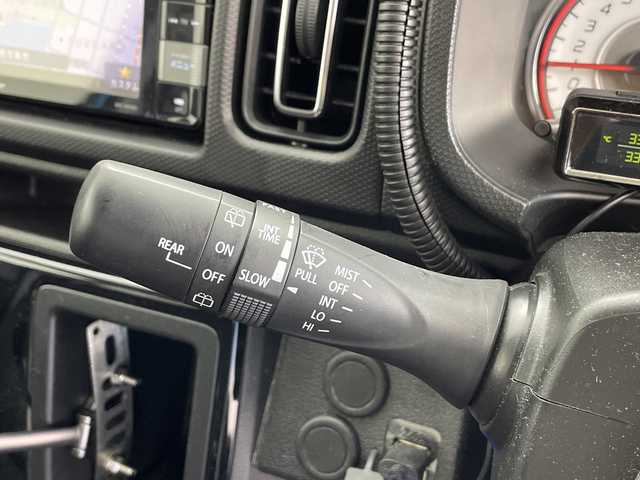 スズキ アルト ワークス 鹿児島県 2019(令1)年 9.3万km ブリスクブルーM 純正ナビ　/ＮＡＲＤＩ製ステアリンｂグ　/ＴＥＩＮ車高調　/社外ドライブレコーダー　/純正レカロシート　/社外マフラー　/社外ブースト計　/フロアパフォーマンスバー　/ＨＫＳブローバルブ　/社外エアフィルダー　/社外CPU/ピラーバー/ＥＴＣ