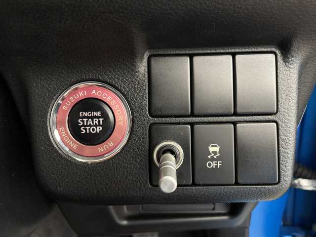 スズキ アルト ワークス 鹿児島県 2019(令1)年 9.3万km ブリスクブルーM 純正ナビ　/ＮＡＲＤＩ製ステアリンｂグ　/ＴＥＩＮ車高調　/社外ドライブレコーダー　/純正レカロシート　/社外マフラー　/社外ブースト計　/フロアパフォーマンスバー　/ＨＫＳブローバルブ　/社外エアフィルダー　/社外CPU/ピラーバー/ＥＴＣ