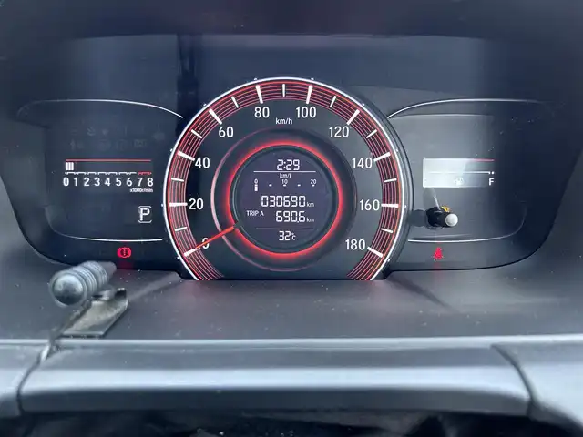 ホンダ オデッセイ アブソルート・Xホンダセンジング 鳥取県 2017(平29)年 3.1万km クリスタルブラックパール ホンダセンシングレスオプション/【ホンダセンシング非搭載】/社外ナビ/TV/DVD/CD/BT/USB/バックカメラ/ビルトインETC/両側パワースライドドア/ハーフレザーシート/運転席パワーシート/クルーズコントロール/LEDヘットライト/純正17インチアルミホイール/プッシュエンジンスタート/アイドリングストップ/フロアマット/ドアバイザー