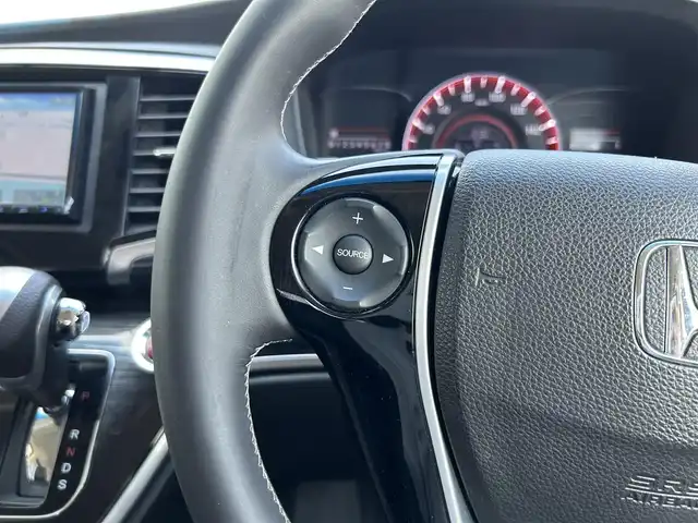 ホンダ オデッセイ アブソルート・Xホンダセンジング 鳥取県 2017(平29)年 3.1万km クリスタルブラックパール ホンダセンシングレスオプション/【ホンダセンシング非搭載】/社外ナビ/TV/DVD/CD/BT/USB/バックカメラ/ビルトインETC/両側パワースライドドア/ハーフレザーシート/運転席パワーシート/クルーズコントロール/LEDヘットライト/純正17インチアルミホイール/プッシュエンジンスタート/アイドリングストップ/フロアマット/ドアバイザー