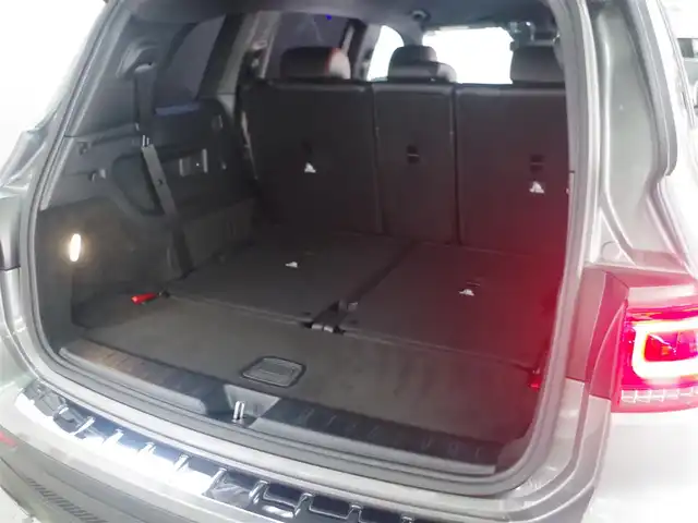 メルセデス・ベンツ ＧＬＢ２００ｄ AMGライン 兵庫県 2020(令2)年 2.6万km マウンテングレー 純正ナビ/地デジTV/全方位カメラ/ETC/アダプティブクルーズコントロール/レーンキープアシスト/ブラインドスポットモニター/フロントシートヒーター/電動フロントシート/フロアマット/ハーフレザーシート/アンビエントライト/アップルカープレイ