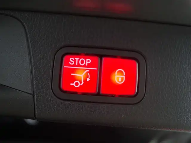 メルセデス・ベンツ ＧＬＢ２００ｄ AMGライン 兵庫県 2020(令2)年 2.6万km マウンテングレー 純正ナビ/地デジTV/全方位カメラ/ETC/アダプティブクルーズコントロール/レーンキープアシスト/ブラインドスポットモニター/フロントシートヒーター/電動フロントシート/フロアマット/ハーフレザーシート/アンビエントライト/アップルカープレイ