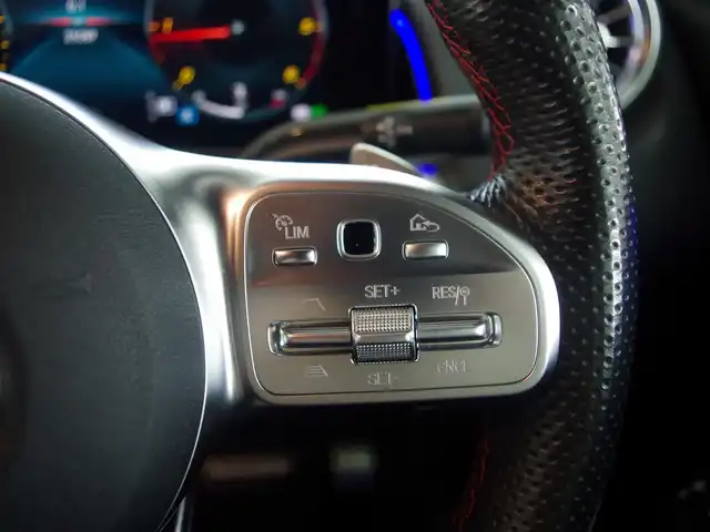 メルセデス・ベンツ ＧＬＢ２００ｄ AMGライン 兵庫県 2020(令2)年 2.6万km マウンテングレー 純正ナビ/地デジTV/全方位カメラ/ETC/アダプティブクルーズコントロール/レーンキープアシスト/ブラインドスポットモニター/フロントシートヒーター/電動フロントシート/フロアマット/ハーフレザーシート/アンビエントライト/アップルカープレイ