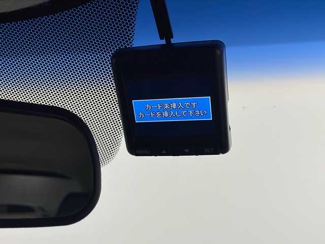 ホンダ フリード G ホンダセンシング 埼玉県 2018(平30)年 7.2万km クリスタルブラックパール 純正ナビ　/バックカメラ　/フルセグＴＶ　/両側パワースライドドア　/純正１５インチアルミホイール　/ドライブレコーダー　/オートライト　/ＬＥＤライト　/Ｂｌｕｅｔｏｏｔｈ　/ハーフレザーシート　/革巻きステアリング