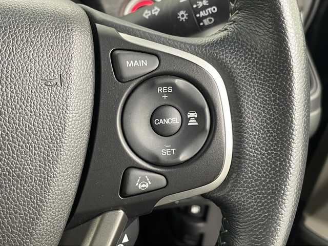 ホンダ フリード G ホンダセンシング 埼玉県 2018(平30)年 7.2万km クリスタルブラックパール 純正ナビ　/バックカメラ　/フルセグＴＶ　/両側パワースライドドア　/純正１５インチアルミホイール　/ドライブレコーダー　/オートライト　/ＬＥＤライト　/Ｂｌｕｅｔｏｏｔｈ　/ハーフレザーシート　/革巻きステアリング