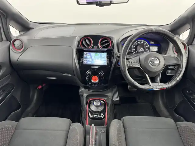 日産 ノート e－パワー ニスモ 福岡県 2018(平30)年 5.8万km シルバー エアロ　/純正ナビ　/フルセグＴＶ　/デジタルルームミラー　/全方位カメラ　/ＥＴＣ　/ドライブレコーダー　/衝突被害軽減システム　/レーンキープ　/コーナーセンサー　/横滑り防止装置　/オートライト　/純正１６インチアルミホイール