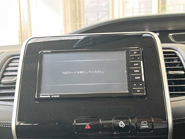 日産 セレナ ハイウェイスターVセレクションⅡ 静岡県 2019(平31)年 4.3万km ダイヤモンドブラック プロパイロット/・プリクラッシュ/・バックカメラ/・アラウンドビューモニター/・ドライブレコーダー前後/・レーンキープアシスト/・パーキングアシスト/・コーナーセンサー前後/社外SDナビ/・CD/・DVD/・Bluetooth/・フルセグTV/・USB/・純正フリップダウンモニター/主要装備/・デジタルインナーミラー/・両側パワースライドドア/・アイドリングストップ/・LEDヘッドライト/・フォグランプ/・オートライト/・社外マット/・ドアバイザー/・スペアキー