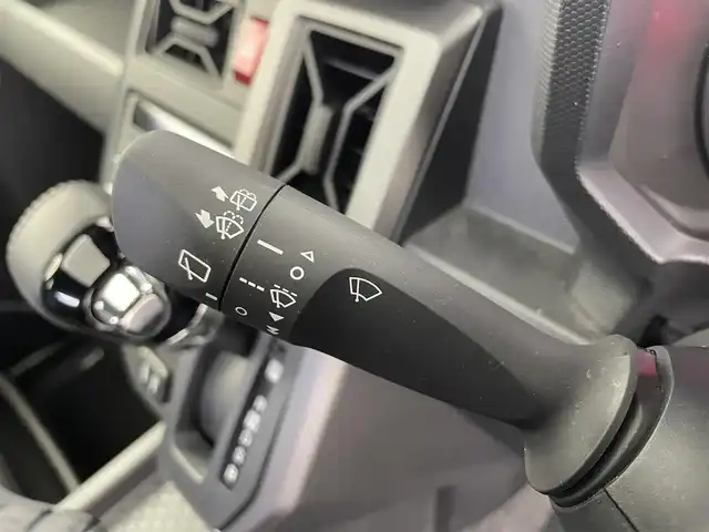 ダイハツ タフト G クロムベンチャー 富山県 2023(令5)年 1.3万km フォレストカーキメタリック 純正9インチディスプレイオーディオ/フルセグTV/HDMI/Bluetooth/バックカメラ/ETC2.0/前後ドライブレコーダー/LEDオートライト/シートヒーター/純正15インチアルミ/純正ドアバイザー/純正フロアマット/スマートキー/プッシュスタート/衝突軽減ブレーキ/レーンキープアシスト