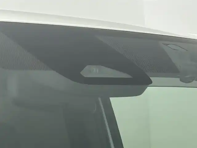 トヨタ ノア S－G 道央・札幌 2022(令4)年 3.9万km ホワイトパールクリスタルシャイン ・4WD/・寒冷地仕様/・トヨタセーフティセンス/・プリクラッシュセーフティ/・レーンキープアシスト/・レーダークルーズコントロール/・ロードサインアシスト/・リアカメラディテクション/・オートハイビーム/・パーキングアシスト/・純正ディスプレイオーディオ/・ナビ機能/全方位カメラ/フルセグ/BT/CD/DVD/・ビルトインETC/・両側パワースライドドア/・シートヒーター/・オートブレーキホールド/・ドアロック連動ミラー/・社外360°+後方ドライブレコーダー/・LEDヘッドライト/・積込サマータイヤゴム205/60R16