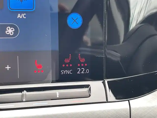 フォルクスワーゲン ＶＷ ゴルフ ヴァリアント TDI アクティブADV プラチナムED 山梨県 2023(令5)年 0.9万km ディープブラックパールエフェクト マトリクスLEDヘッドライトIQ.LIGHT/DiscoverPro/DigitalCockpitPro/ACC/プリクラッシュ/LKA/サイドアシスト/バックカメラ/シートヒーター/ステアリングヒーター/前後PDC/フルセグ/Bluetooth/AppleCarPlay/AndroidAuto/純正17インチAW/ETC2.0