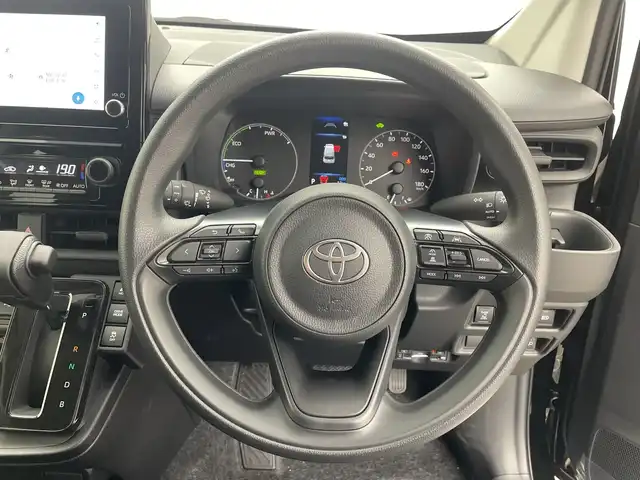 トヨタ シエンタ ハイブリッド G 群馬県 2025(令7)年 0.1千km ブラック 登録済未使用車　純正８型ディスプレオーディオ　全周囲カメラ　両側電動スライドドア　リヤサーキュレーター　ＥＴＣ　アダプティブクルーズコントロール　衝突被害軽減ブレーキ　ＢＳＭ　ＬＥＤライト　禁煙車