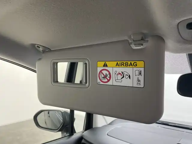 トヨタ シエンタ ハイブリッド G 群馬県 2025(令7)年 0.1千km ブラック 登録済未使用車　純正８型ディスプレオーディオ　全周囲カメラ　両側電動スライドドア　リヤサーキュレーター　ＥＴＣ　アダプティブクルーズコントロール　衝突被害軽減ブレーキ　ＢＳＭ　ＬＥＤライト　禁煙車