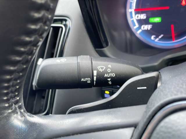 トヨタ クラウン ハイブリッド RS アドバンス Four 青森県 2018(平30)年 9.8万km ホワイトパールクリスタルシャイン 4WD/純正SDナビ・フルセグTV/CD・DVD・Bluetooth・SD・USB/OPパノラミックビューモニター/合皮コンビシート/前席パワーシート・シートヒーター/ステアリングヒーター/カラーヘッドアップディスプレイ/OPセーフティパッケージプラス/インテリジェントパーキングアシスト2/リアカメラディテクション/パーキングサポートブレーキ/セーフティセンス/プリクラッシュセーフティ/レーダークルーズコントロール/レーントレーシングアシスト/アダプティブハイビーム/ブラインドスポットモニター/クリアランスソナー/パドルシフト/AC100V100W/純正ビルトインETC2.0/前後ドライブレコーダー/3眼LEDヘッドランプ/フォグランプ/純正18インチアルミ/TRDエアロ