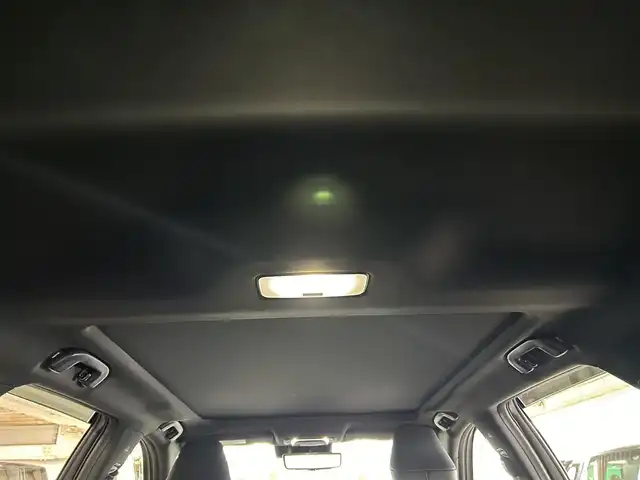 トヨタ クラウン エステート RS 道央・札幌 2025(令7)年 0.6万km プレシャスホワイトパール ワンオーナー/純正ディスプレイオーディオ(BT/タイプC/Miracast/Apple Carplay/Android Auto/FM/AM/フルセグ/)/フルモデリスタエアロ/ワイヤレス充電/ドラレコ前後/ガラスルーフ/ステアリングヒーター/エアシートD+N/シートヒーター全席/パワーバックドア/ETC2.0/AC100V充電/D＋NパワーシートD席メモリーシート付/黒レザーシート/モデリスタAW21インチ/トヨタセーフティセンス/PDA(プロアクティブドライビングアシスト)/HUD(ヘッドアップディスプレイ)/BSM(ブラインドスポットモニター)/PCS(プリクラッシュセーフティ)/SEA(安心降車システム)/ADAS(先進運転支援システム)/純正AW積載/スマートキー×2/保証書/取扱説明書