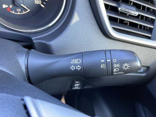 日産 エクストレイル 20Xt エマージェンシーブレーキ 青森県 2016(平28)年 9.8万km ブリリアントホワイトパール 4WD/純正メーカーナビ・フルセグTV/CD・DVD・Bluetooth/アラウンドビューモニター/パワーバックドア/前席シートヒーター/エマージェンシーブレーキ/踏み間違い衝突防止アシスト/車線逸脱警報/フロント・バックソナー/ブラインドスポットウォーニング/クルーズコントロール/パーキングアシスト/OPサイド・カーテンエアバッグ/純正エンジンスターター/ビルトインETC/LEDヘッドライト/フォグランプ/純正17インチアルミ/ルーフレール